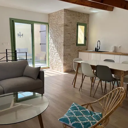 Maison Village